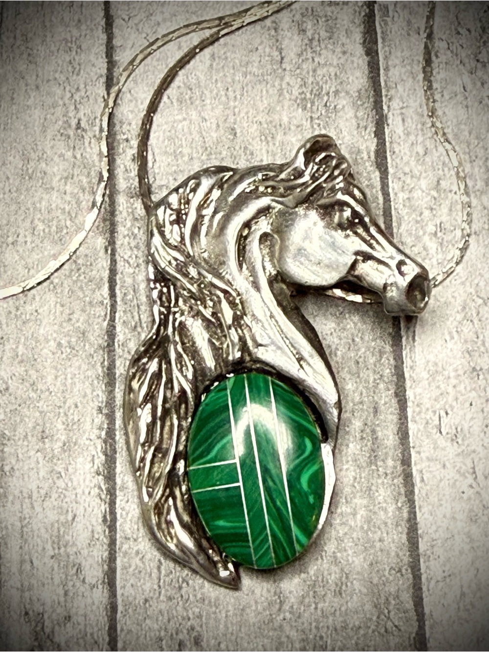Pewter Horsehead Pendant Necklace with Green Malachite Stone - Unbranded